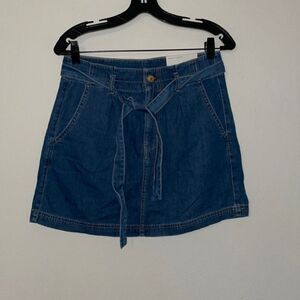 American Eagle Womens Size 4 Super High-Waisted Denim A-Line Skirt